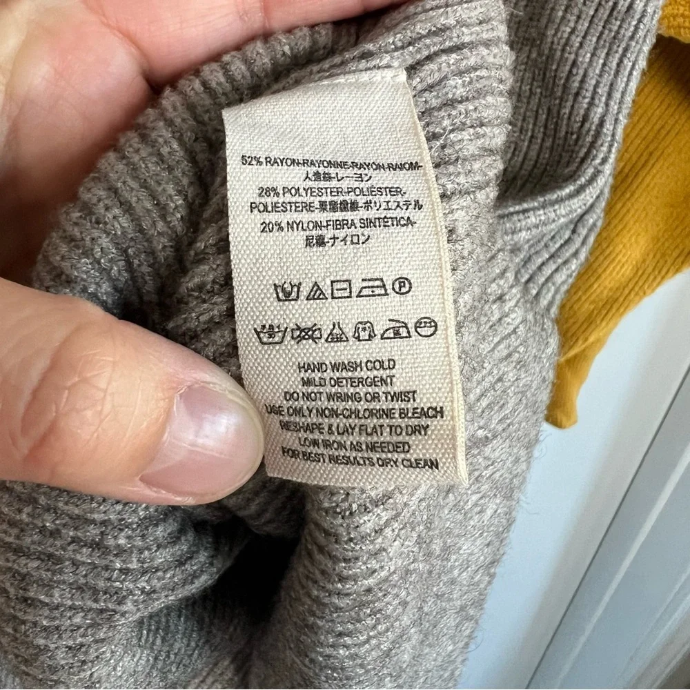 Free People‎ Softly Structured Colorblock Oversized Turtleneck Sweater, Size M